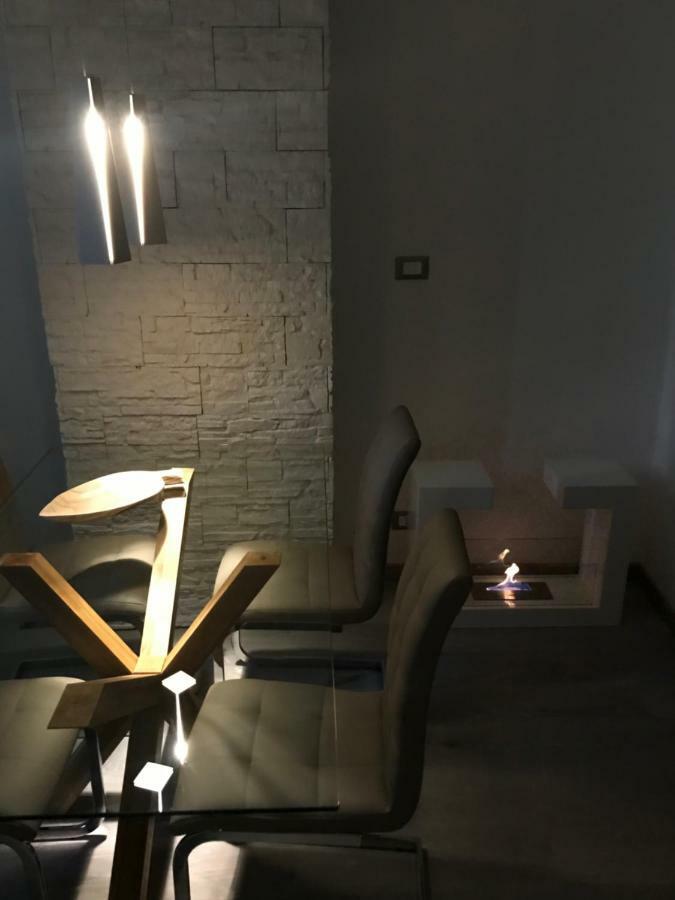 Exclusive Apt Really Downtown - Free Private Parking Included! Genoa Ngoại thất bức ảnh